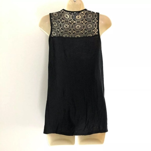 EUC Size M Liz Lange Maternity tunic shirt crochet top - Picture 3 of 7